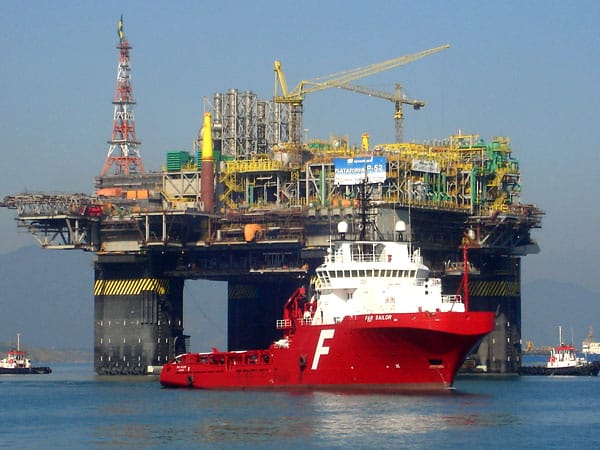 Vagas offshore e onshore Empresas em Macaé recrutam com urgência