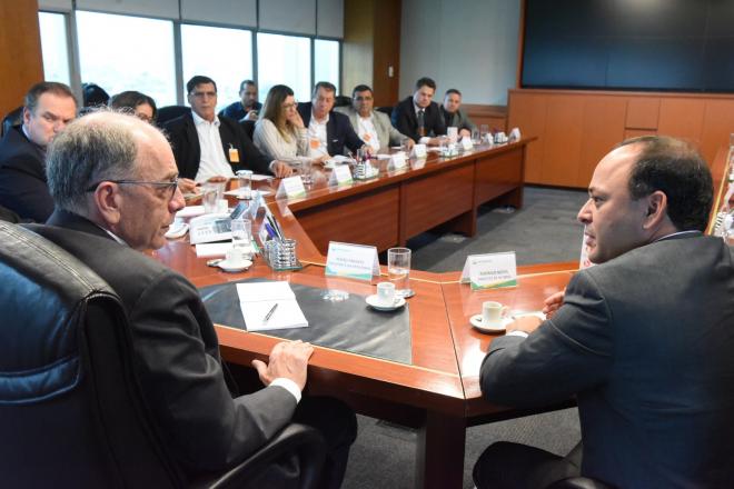 reunião com membros do comperj