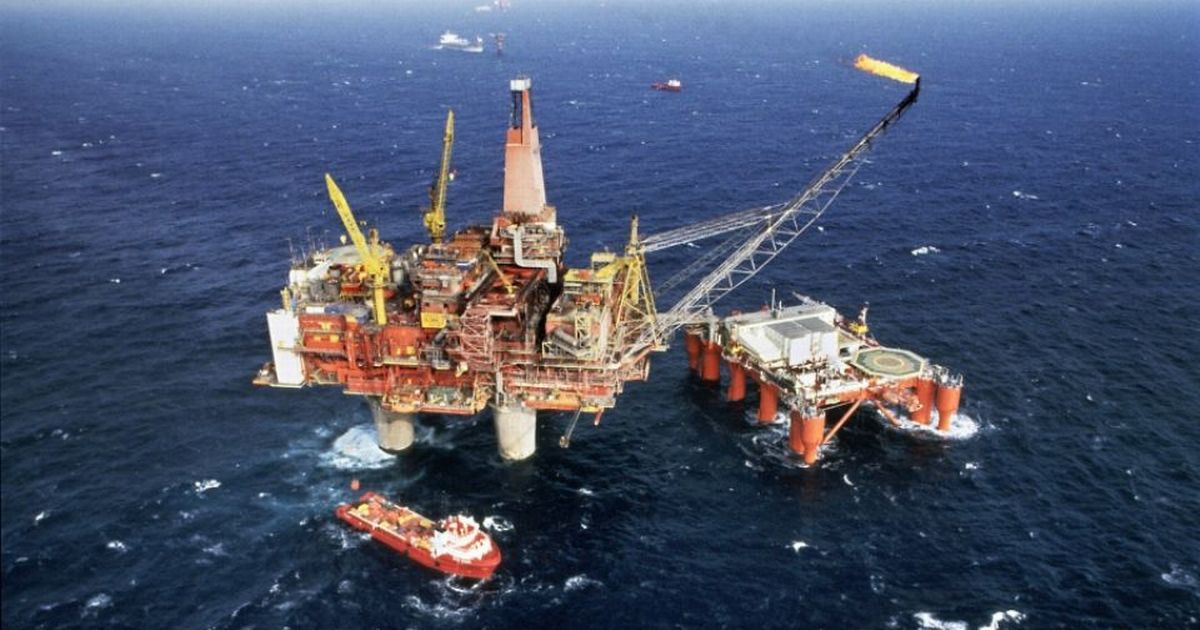 Ajudantes, soldadores, montadores de andaimes, encarregados de andaimes, instrumentistas, técnicos em elétrica, eletricistas, caldeireiros, caldeireiros escaladores, encarregados de caldeiraria, supervisores de caldeiraria N3, pintores, pintores escaladores, pintores hidrojatistas, encarregados de pintura, supervisores de pintura, inspetores de solda/pintura/elétrica/instrumentista/END/Escalador, técnicos de acompanhamento, delineadores de pintura/caldeiraria, técnicos de planejamento e coordenadores ou gerentes de plataforma