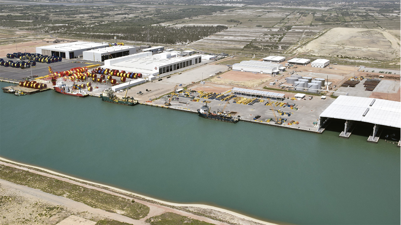 Porto do acu prumo macaé offshore