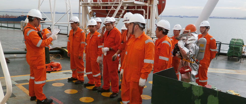 Vagas offshore macaé Aker CSE
