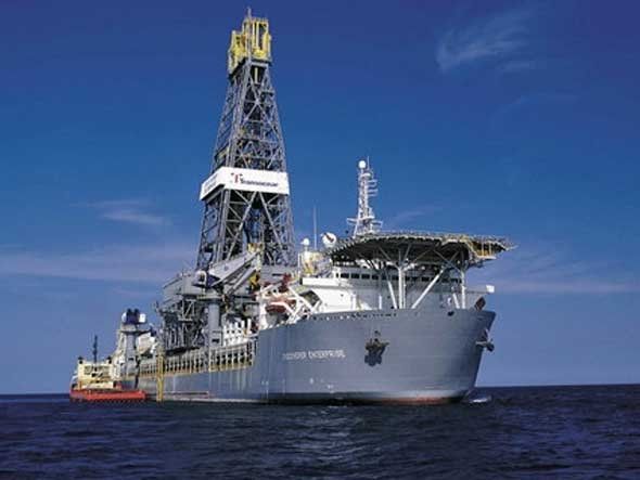 Transocean aposenta unidades