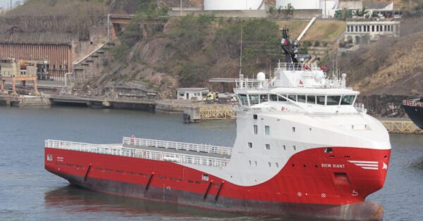 Brasil contrato PSV Siem offshore