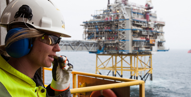 vagas radio operador empresa petróleo