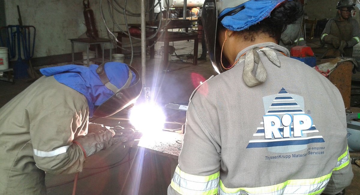 rip kaefer vagas macaé