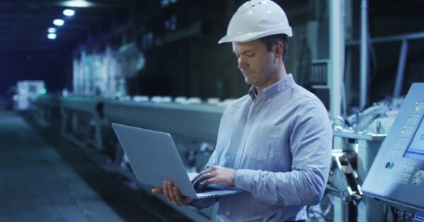 ADMINISTRATIVO ANALISTA VAGAS MACAE