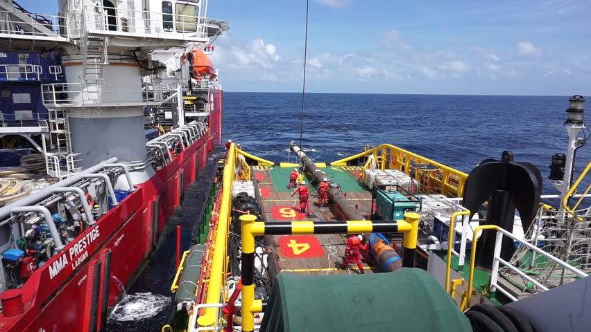 Vagas de emprego offshore e onshore Elfe Macaé