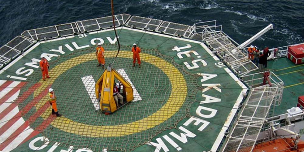 Emprego offshore Macaé Técnico