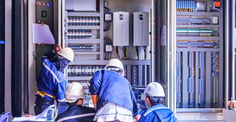 mpresa de engenharia de manutenção industrial com vagas de emprego para atender novo contrato em Alphaville