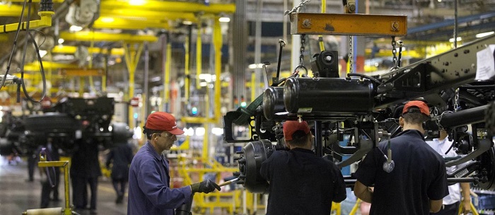 Vagas de emprego para mecânicos e eletricistas para atender demanda de manutenção industrial