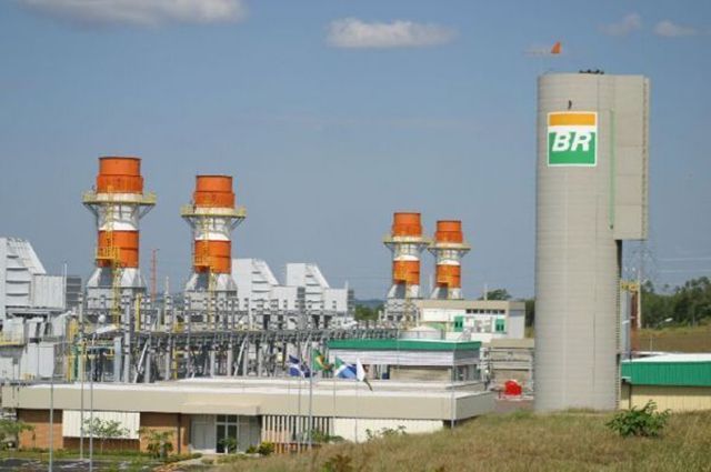 Petrobras quer fundir 13 usinas termoelétricas a gás e arrecadar até 30 bilhões de dólares