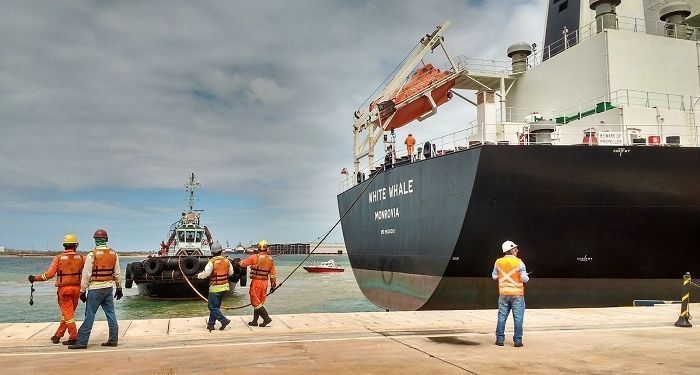 Ferroport está com vagas de emprego para operações no Porto do Açu em São João da Barra neste dia, 28 de maio