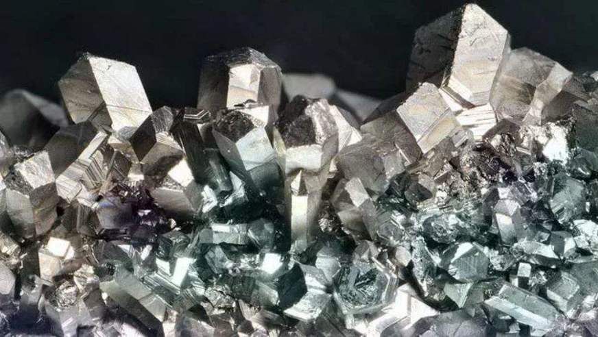 Companhia Brasileira de Metalurgia e Mineração suspenderá temporariamente produção de nióbio