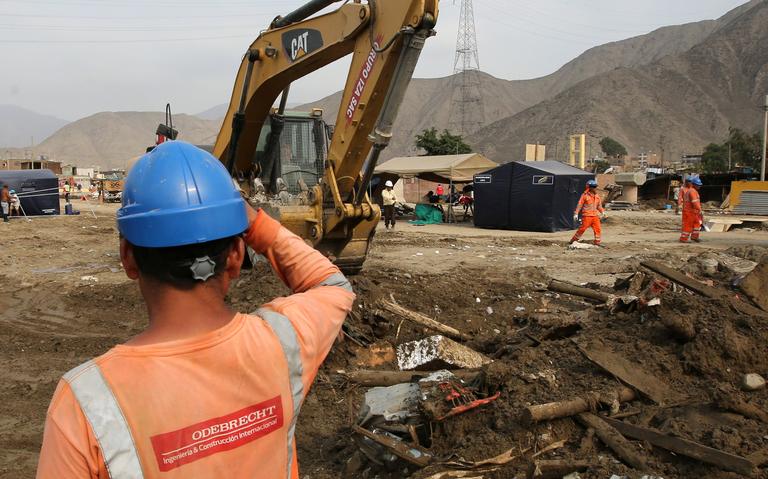 700 vagas de emprego na construção civil de ajudante, pedreiro, técnico e muito mais abertas pela construtora Odebrecht para construir fábrica em Minas Gerais