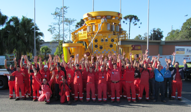 aker solutions, petrobras, pré-sal, árvore submarina