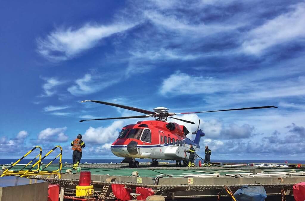 Empresa de táxi aéreo offshore abre vagas de ensino médio para candidatos sem experiência em busca do primeiro emprego na função de jovem aprendiz