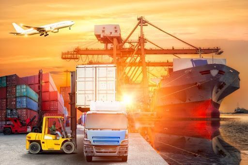 Movimentação de cargas tem aumento de 10%