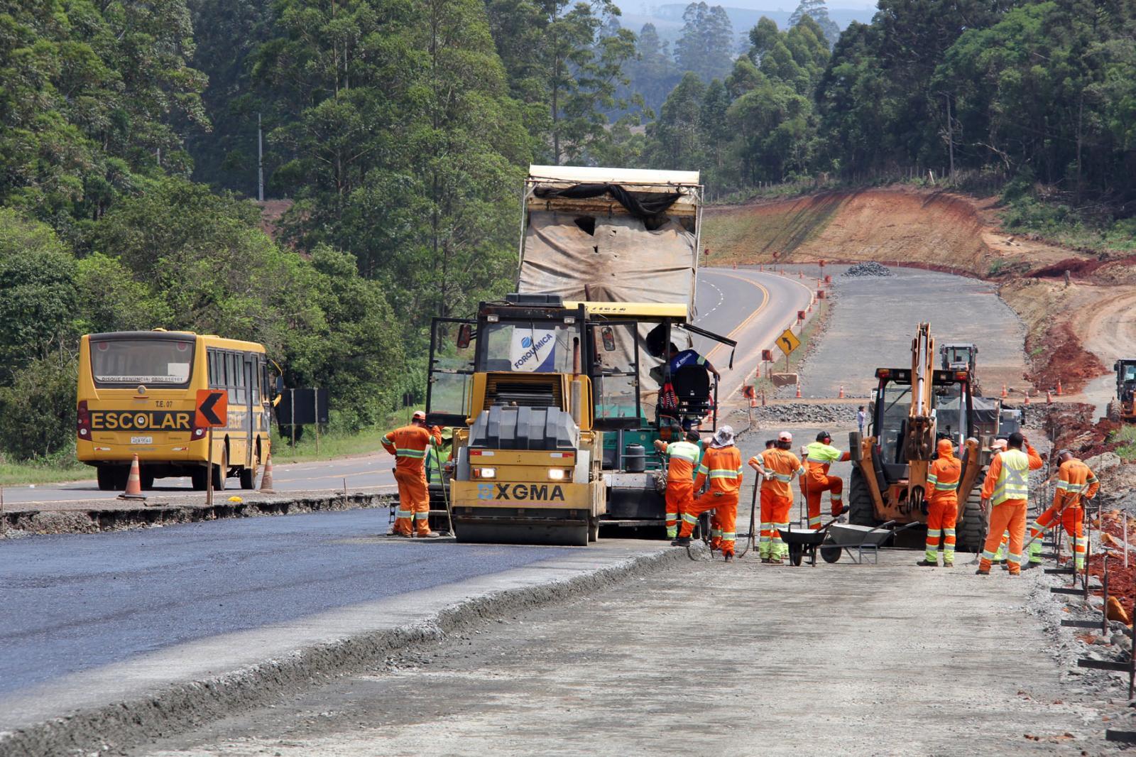 Vagas de emprego em obras de construção civil e infraestrutura para Apontador de Produção e Operadores abertas hoje, 10 de agosto, em Santa Catarina