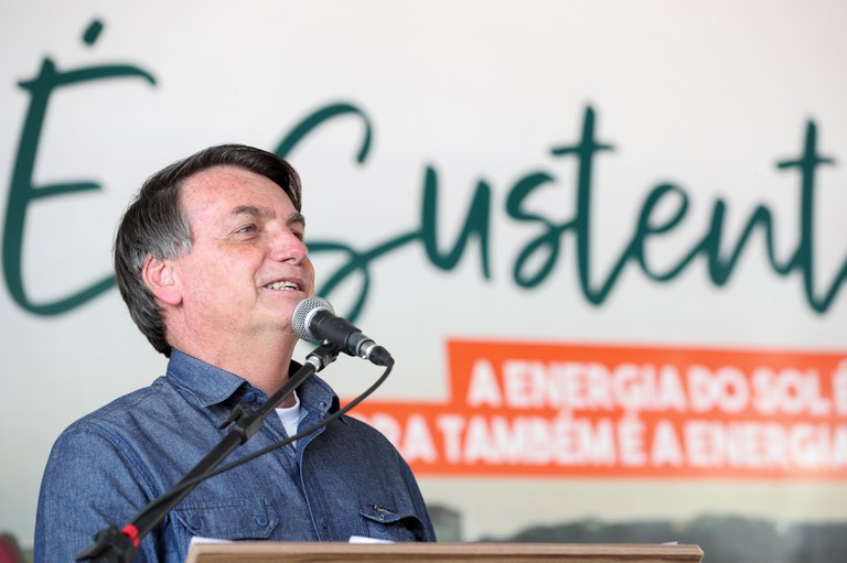 usina-solar-fotovoltaica-goiás-bolsonaro