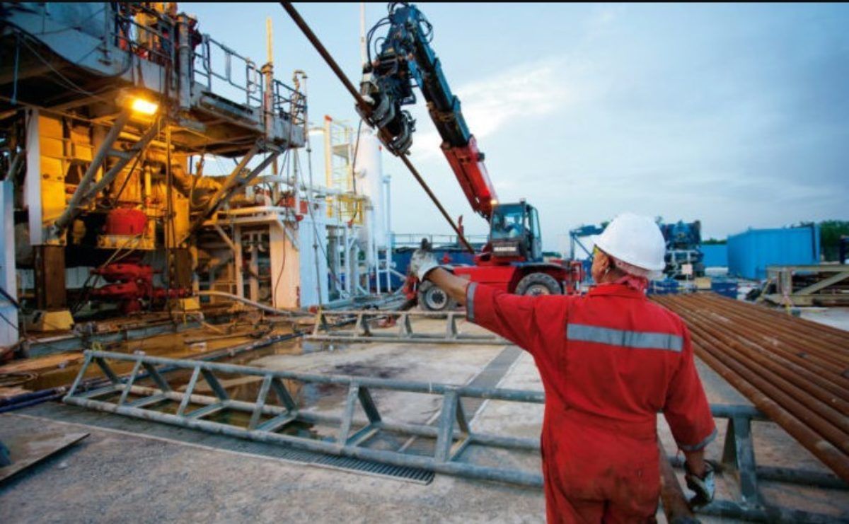 Vagas onshore para Angra dos Reis e região são oferecidas por multinacional de recrutamento e seleção no setor de petróleo e gás, neste dia 22