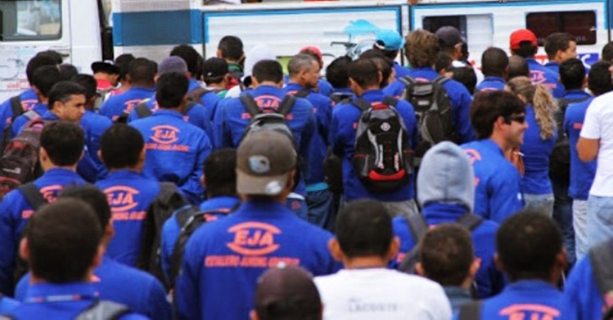 construção naval com vagas de emprego no estaleiro Jurong Aracruz, no Espírito Santo