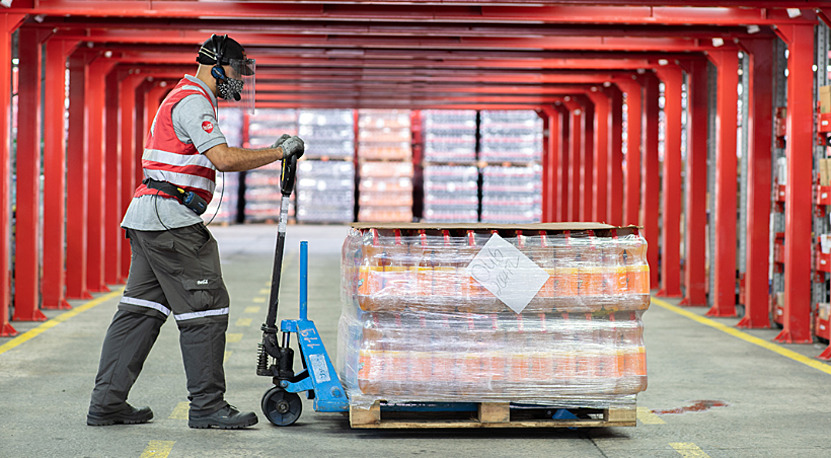 Coca-Cola FEMSA Brasil abre 1.400 vagas de emprego temporárias para demanda em projetos em São Paulo, Paraná, Rio Grande do Sul e mais