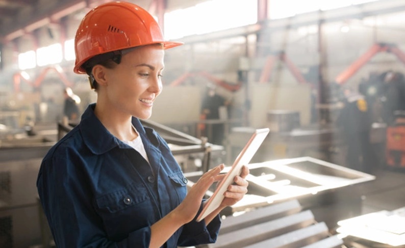 Mais de mil vagas abertas para candidatos em busca do primeiro emprego no Rio de Janeiro disponíveis para programa de Estágio e Jovem Aprendiz