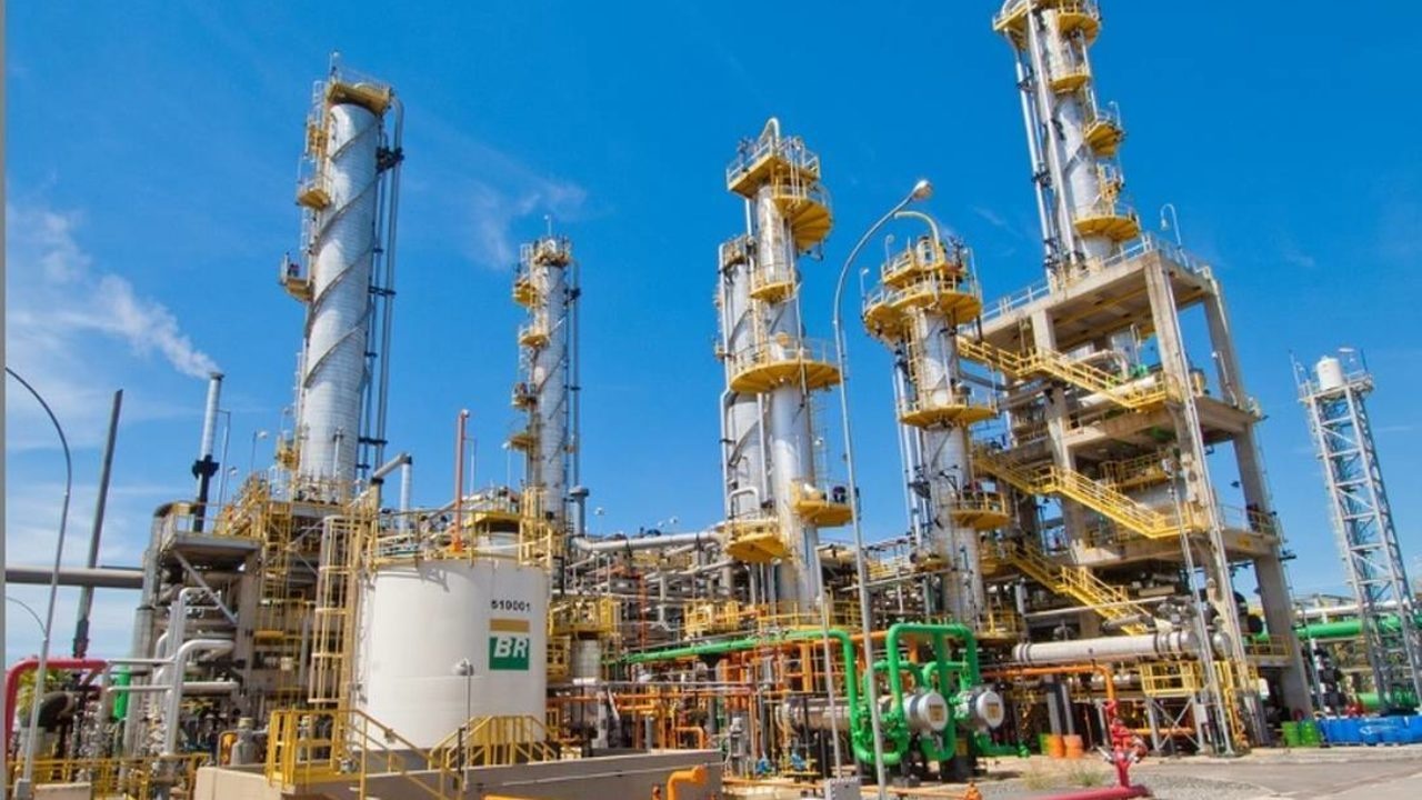 Petrobras - empregos -