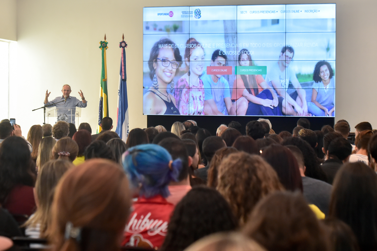 ES - Governo - Cursos gratuitos