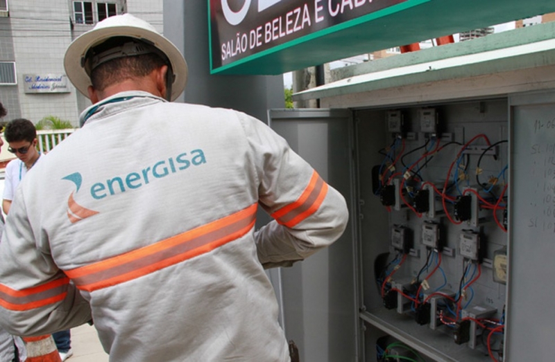 Vagas de emprego, eletricistas, engenheiro