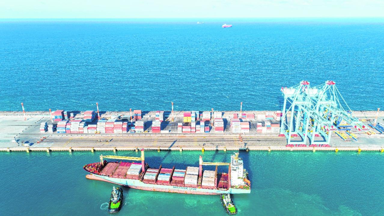 Navios - Petrobras - Porto do Pecém - Transbordo