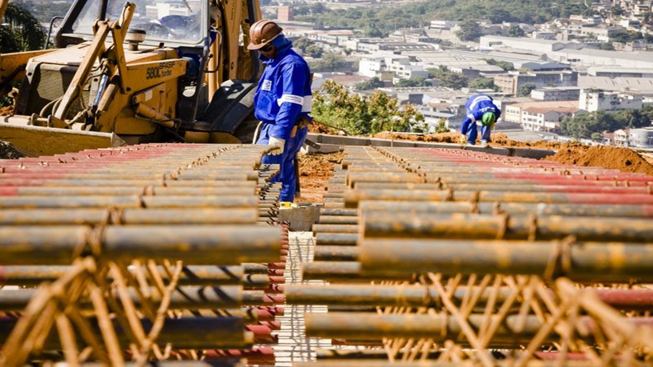currículo - infraestrutura - emprego - construção civil