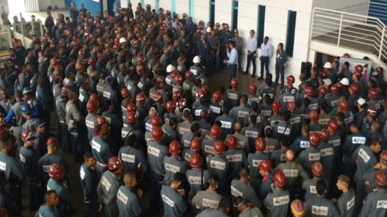 macaé - naval - emprego - offshore