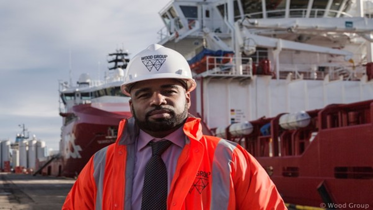 macaé - óleo e gas - emprego - rio de janeiro - ensino médio - engenheiro