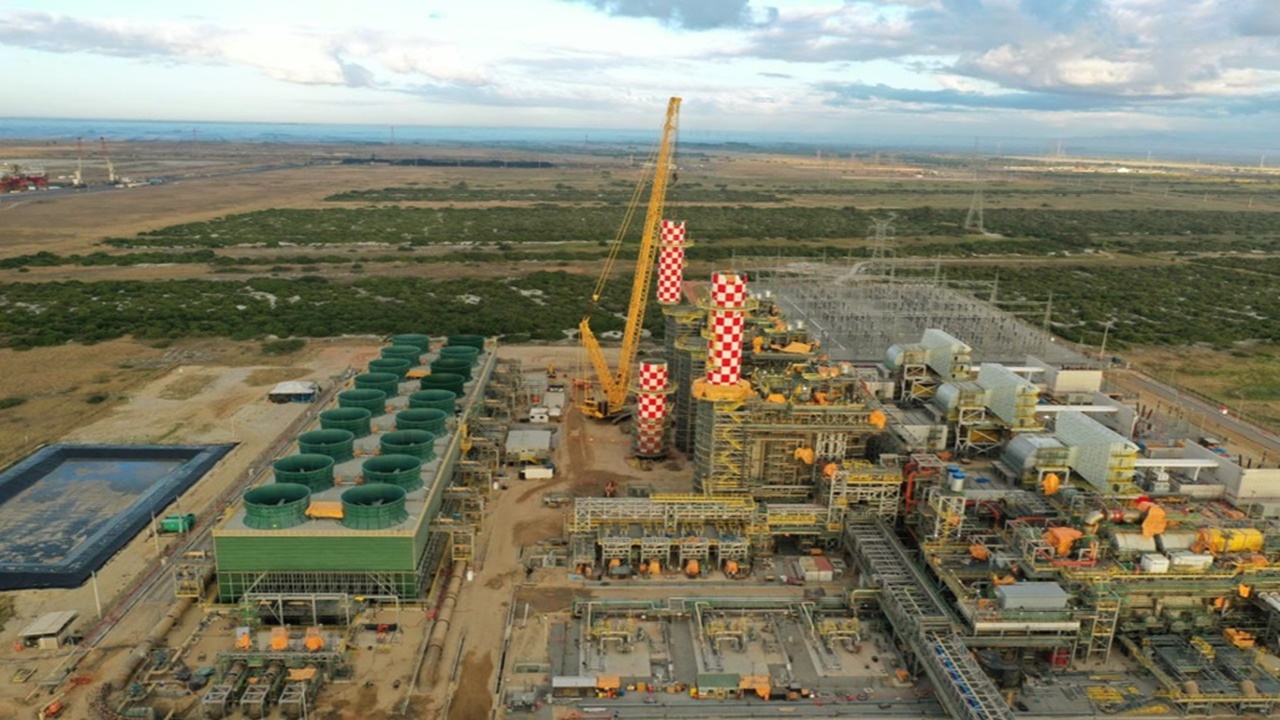 Porto do Açu - usina - termelétrica - vagas - gás natural