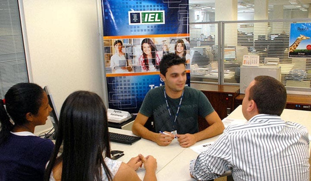 IEL - cursos gratuitos - estágio