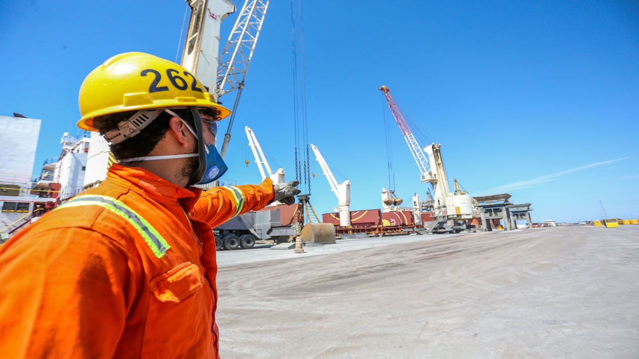 petrobras - vagas - porto do açu - rj - ligística - vix