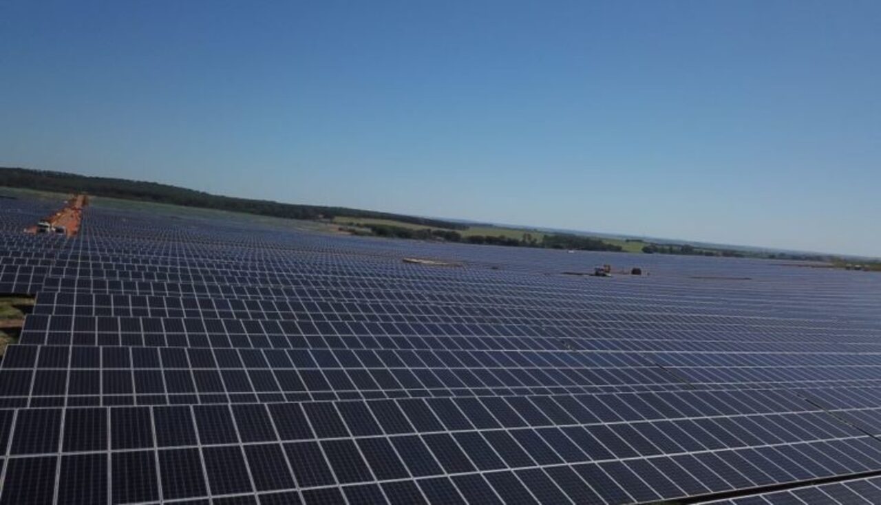 AES Brasil - energia renovável - Itaú Unibanco