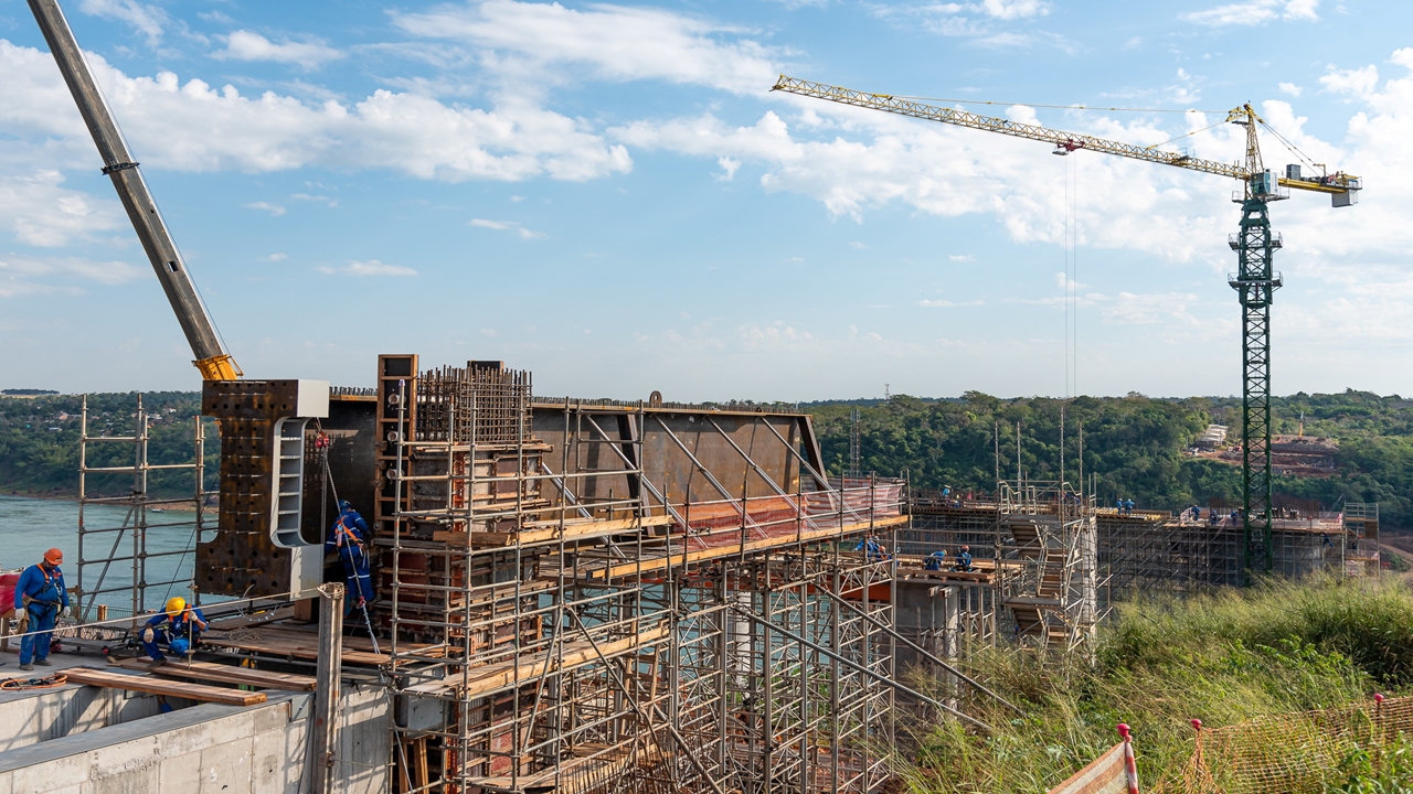 emprego - vagas - perimetral - foz do iguaçu - ensino fundamental - obras - itaipu