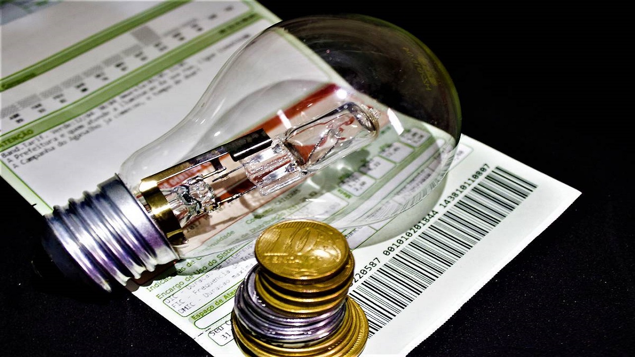 Bandeira vermelha - conta de luz - Maio