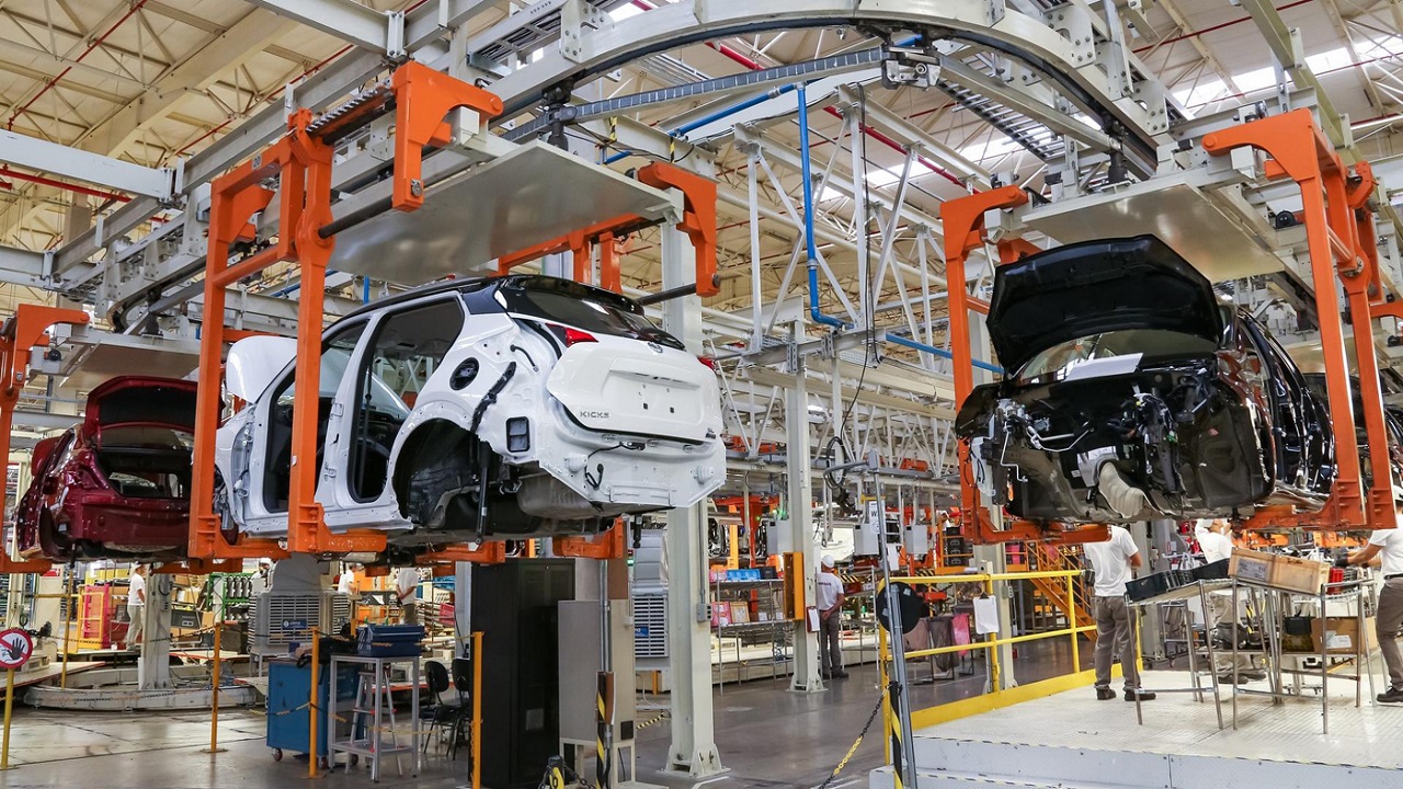 General Motors - Nissan - fábrica - RJ - veículos - trabalhadores
