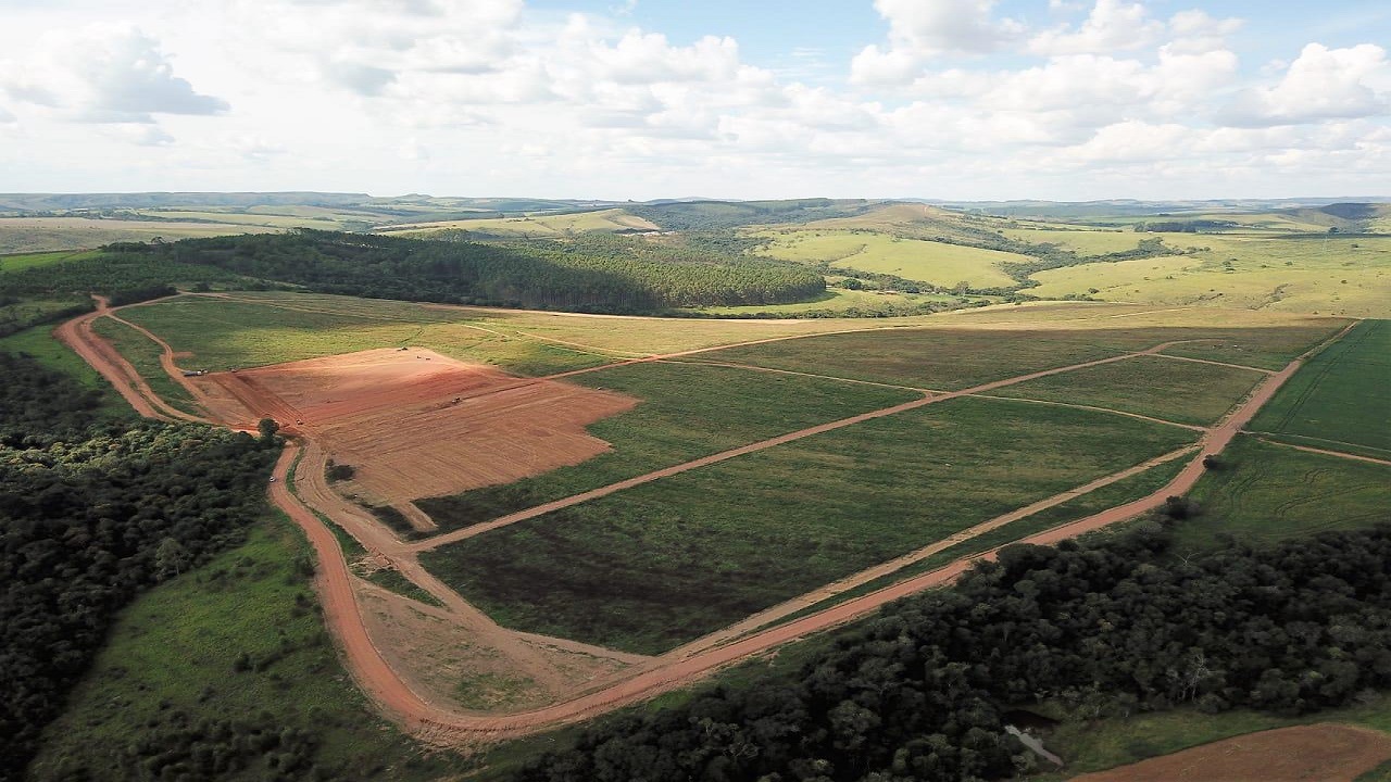 Obras - usina - energia solar - MG - vagas de emprego