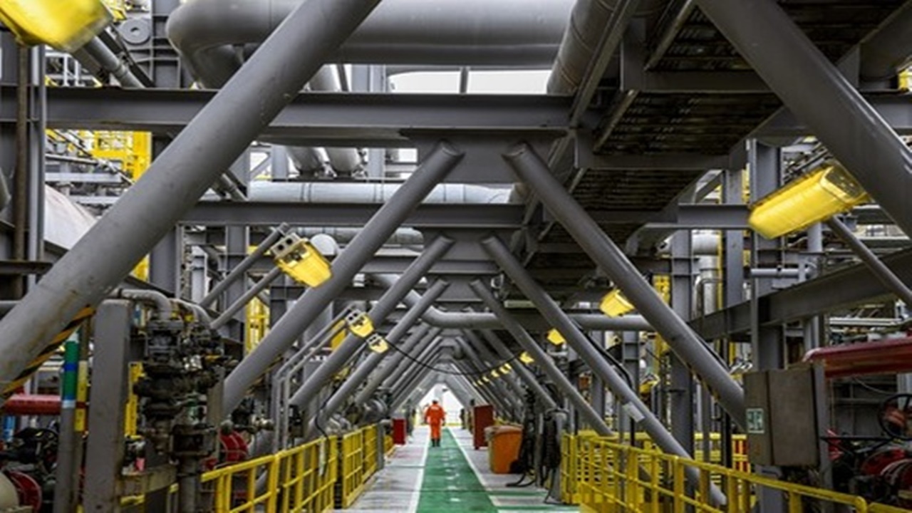 emprego - vagas - vagas offshore - macaé - petrobras - plataformas - navios - P-57 - P-58