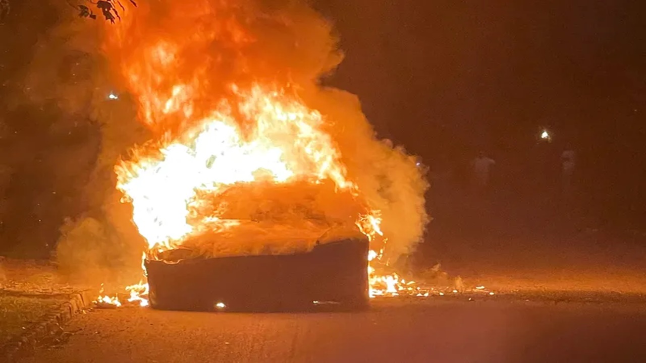 preço - tesla - carro elétrico - veículo - fogo - acidente - texas