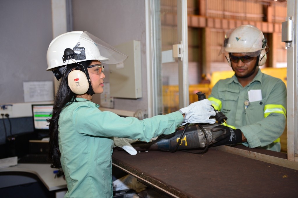 Mineradora – vale – emprego