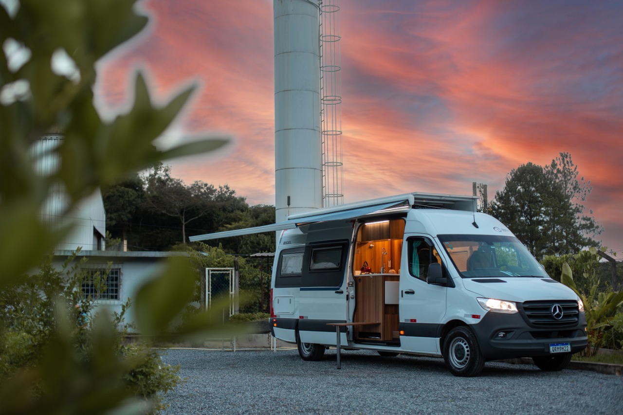 motorhome - autônomo - energia - tomadas