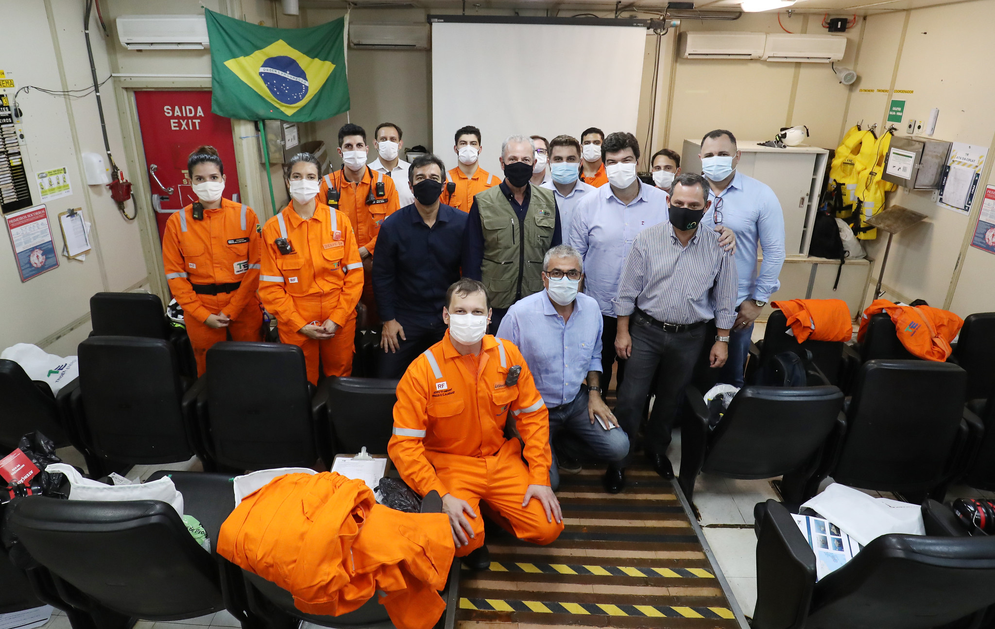 macaé - petróleo - empregos - campos - rio de janeiro - gás natural - promar - usina - termelétrica - gás - preço