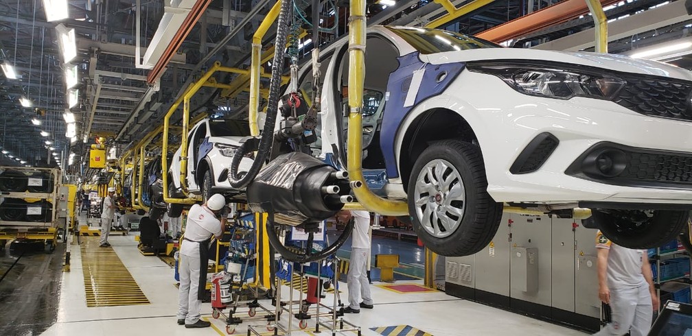 Fábrica – Minas Gerais – Fiat – produção