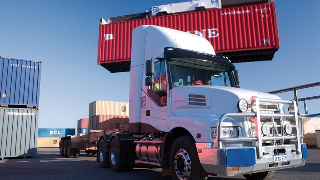 machine learning - transporte de cargas - logística inteligência artificial - máquina