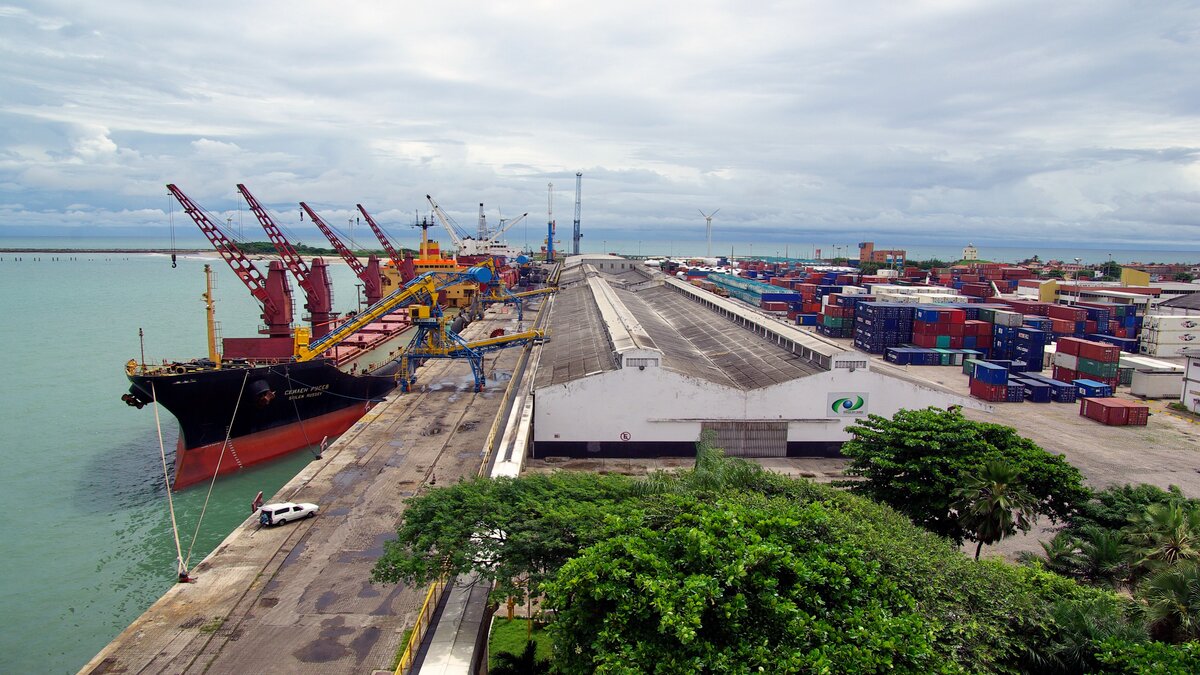 Com 4,9 milhões de toneladas em movimentação de cargas, Companhia Docas do Ceará recebe prêmio no evento Portos+Brasil pelo desempenho do Porto do Mucuripe